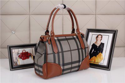 Nuovo Arriva Burberry Borse BB1120051