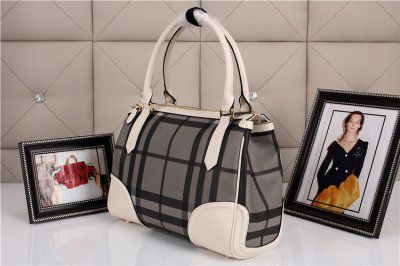 Nuovo Arriva Burberry Borse BB1120049