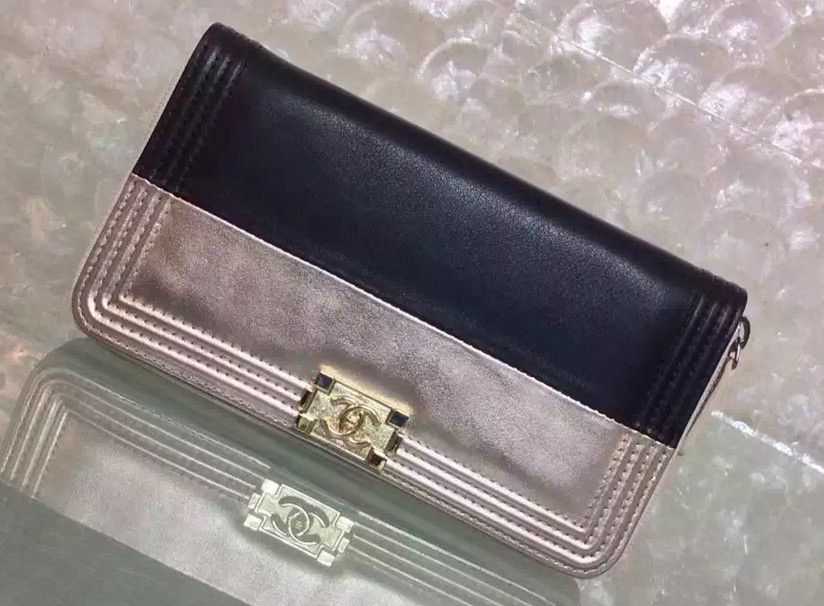 Chanel BOY BICOLORE VITELLO PORTAFOGLIO con zip nero / oro