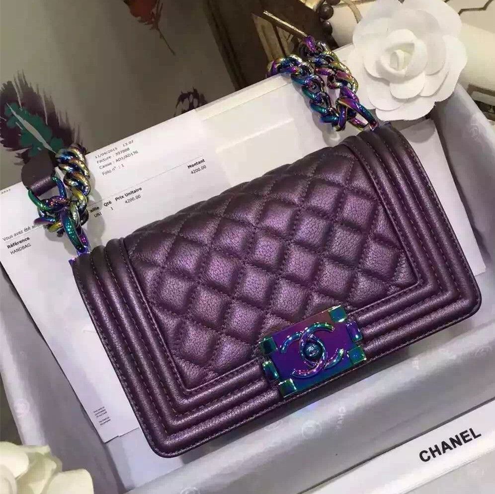 borse Chanel Iridescent Piccolo Ragazzo Flap viola con arcobaleno Hardware /