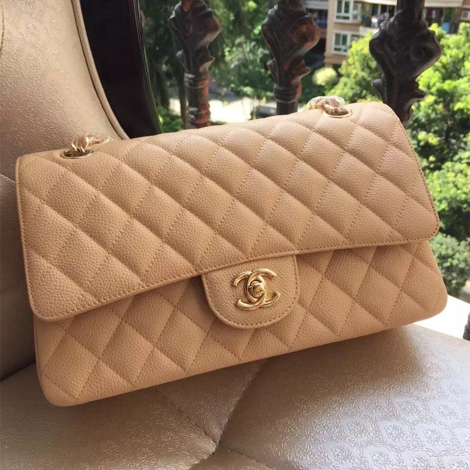 Chanel Caviar Classic Media Flap Borse albicocca con hardware oro