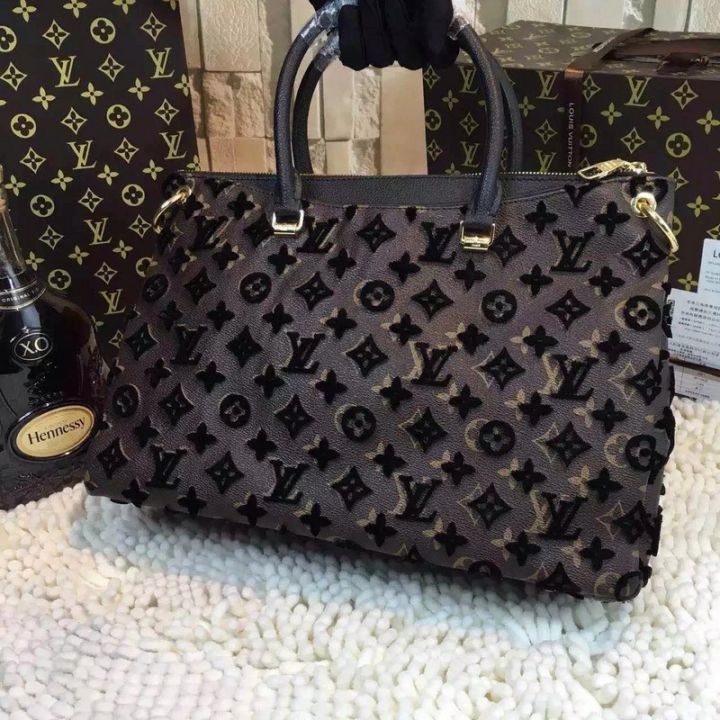 Louis Vuitton Veau Cachemire Pallas Borsa M50066 Nero