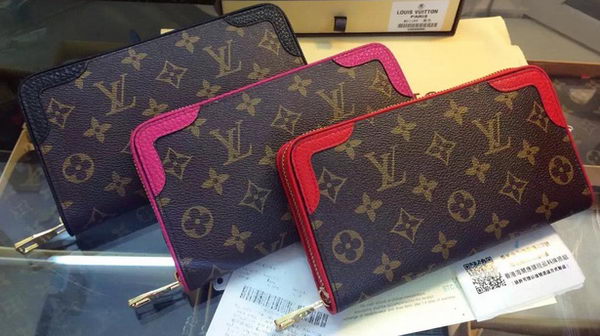 Louis Vuitton Monogram Canvas ZIPPY WALLET RETIRO M61188