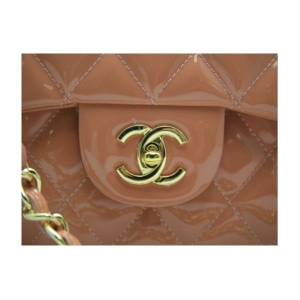 Chanel 2011 Flap Bag In Vernice Marrone Chiaro Con I Recenti Ghw