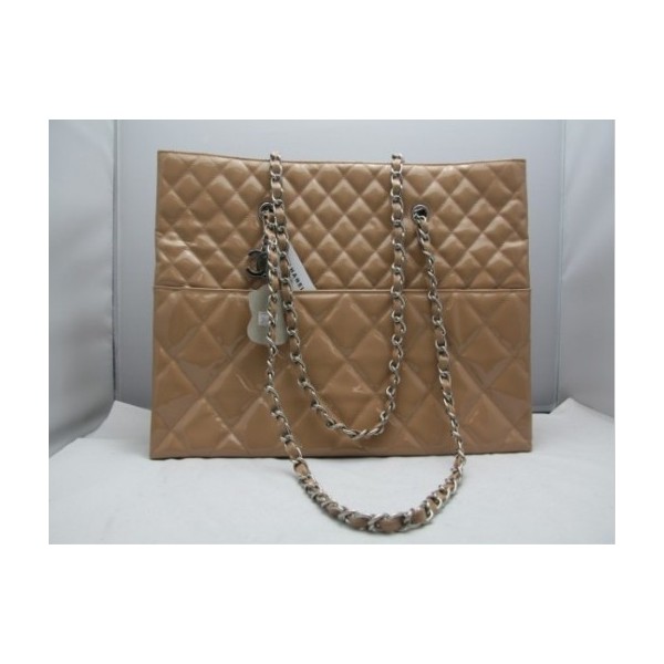 Chanel 2011 Khaki Patent Leather Large Tote Borse