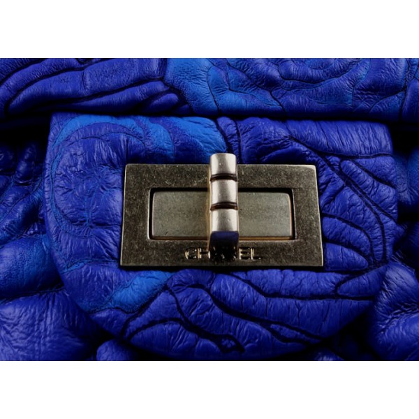 Chanel 2011 Agnello Borse Flap Blu Con Camellia Rilievo Dettagli