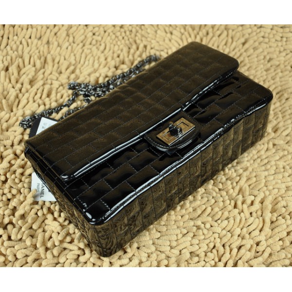 Chanel Trapuntato In Vernice Nero 2011 Flap Bag Con Guncolor Hw