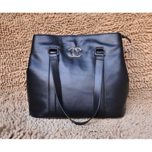 Borse Chanel 2012 Agnello Nero Con Logo In Metallo Cc