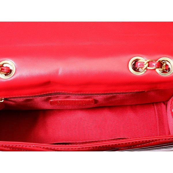 Borse Chanel Flap A66839 In Vernice Rossa Con Ghw