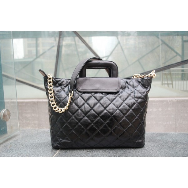 Chanel 2012 Black Oil Leather Messenger Borse Grandi