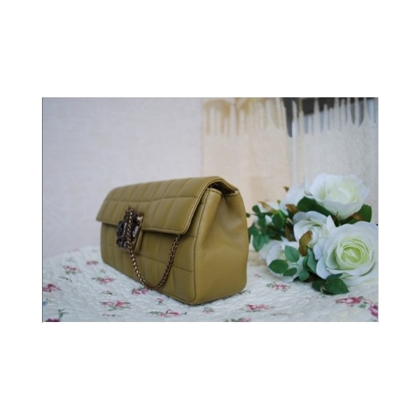 Chanel 2012 Dark Green Flap Bag In Pelle Di Agnello Con Chiusura