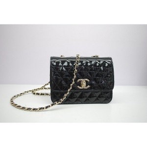 Chanel Ultimi 2012 Nero Vernice Flap Borse In Pelle Con Ghw Mini