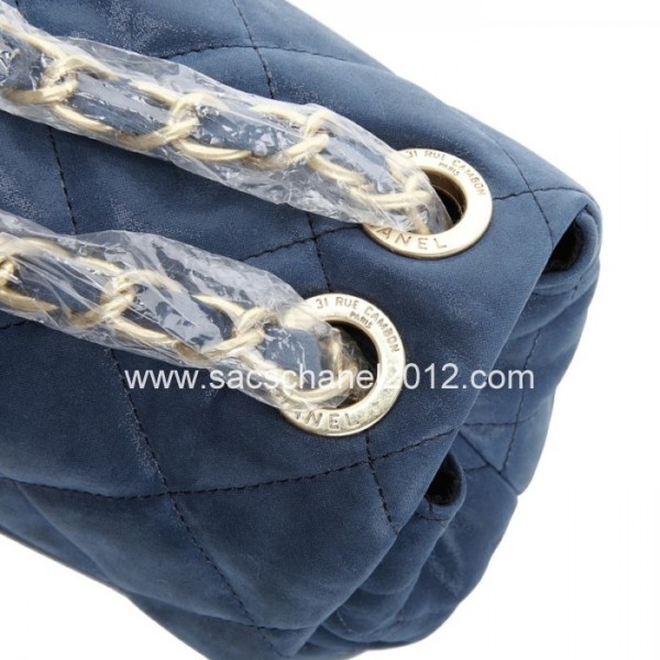 Navy Blue Chanel 2012 In Pelle Di Vitello Iridescente Con Ghw Ve