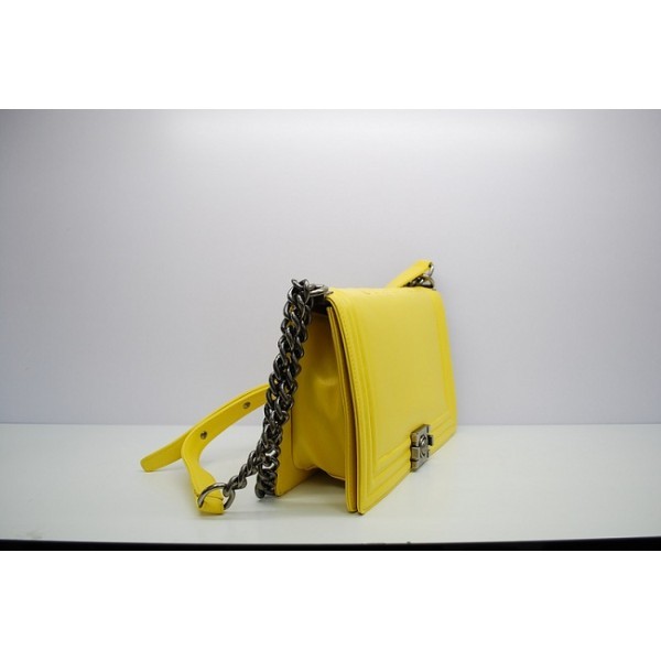 Chanel In Pelle Di Vitello A66711 Bag Boy Limone Giallo Con Shw