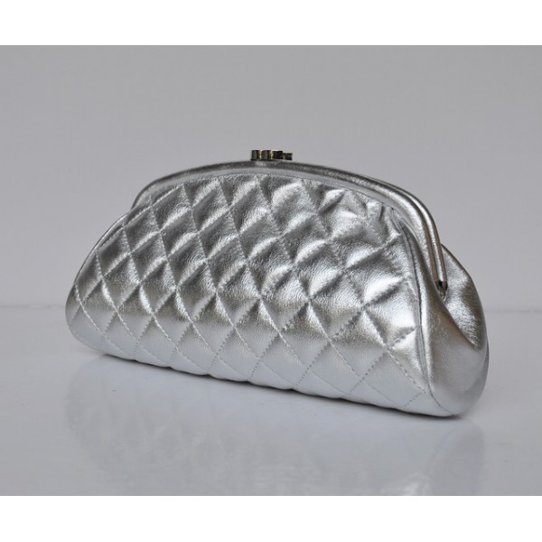 Chanel Clutch A32342 In Pelle Di Agnello Dargento