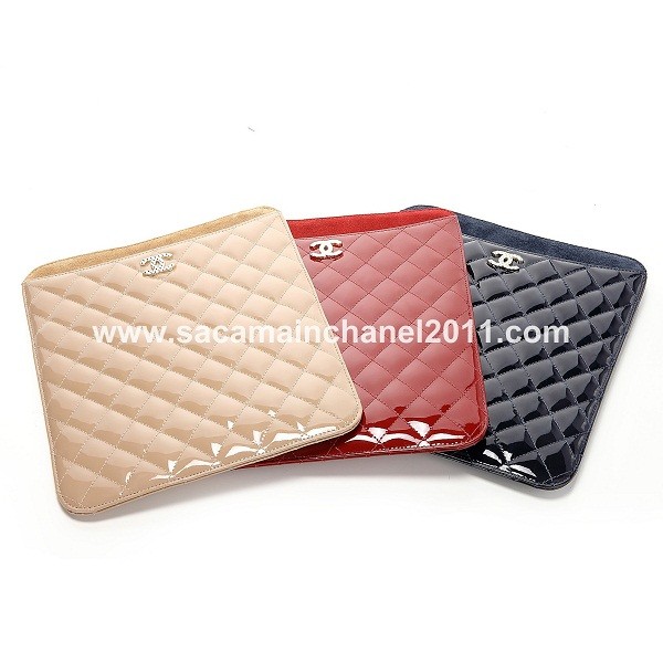 Chanel A50974 Y04823 94305 Titolare Ipad In Vernice Trapuntata