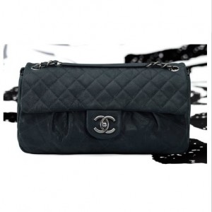 Chanel A50474 Y07112 94305 Flap Borse In Pelle Di Vitello Irides