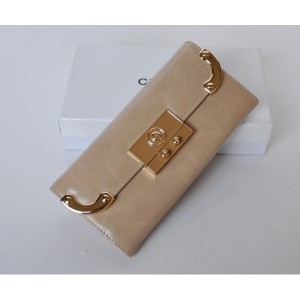 Chanel 2012 Abricot Portefeuilles E Btec Nc En Veau Estampe