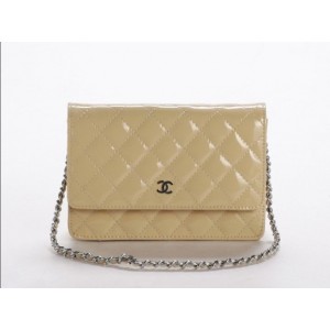 Chanel A33814 Abricot Portefeuilles Muir Verni Avec En Argent Hw