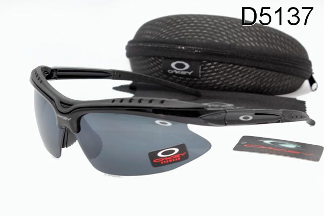 Oakley Commit Occhiali Da Sole Profondità Grigio Nero