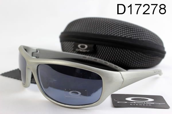 Oakley Active Occhiali Da Sole Argento Grigio Telaio