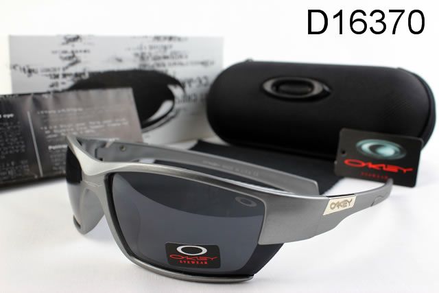 Oakley AAA Commit Occhiali Da Sole Grigio