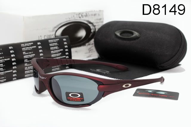 Oakley AAA Active Occhiali Da Sole Scuro Rosso Telaio