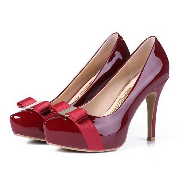 Salvatore Ferragamo Patent Leather Pump FL0418 Burgundy