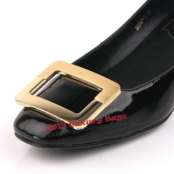 Roger Vivier Patent Leather Pump RV232 Black