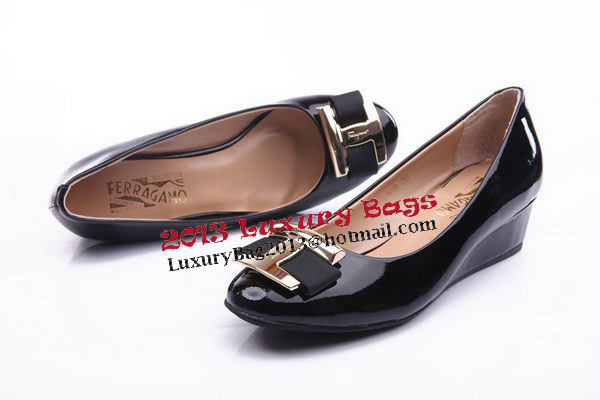 Salvatore Ferragamo Patent Leather Pump FL0461 Black