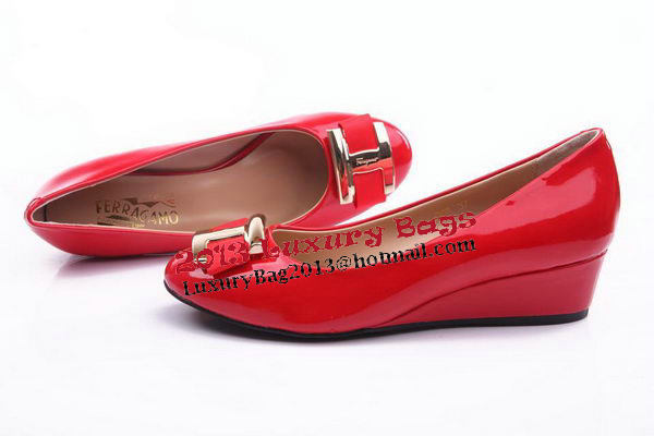 Salvatore Ferragamo Patent Leather Pump FL0461 Red