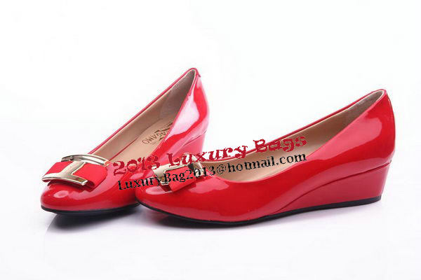 Salvatore Ferragamo Patent Leather Pump FL0461 Red