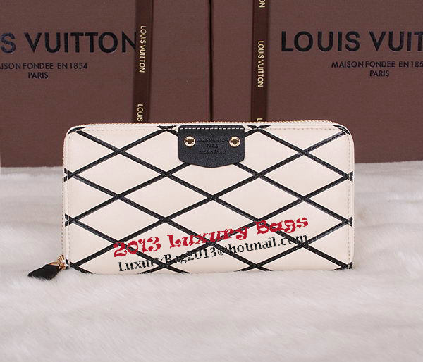 Louis Vuitton Fall Winter 2015 Zippy Wallet M60017 Black