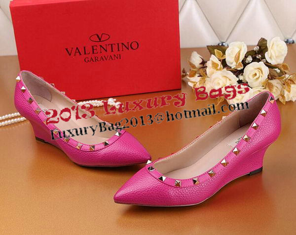 Valentino Litchi Leather Rivet Pump VT239YZM Rose