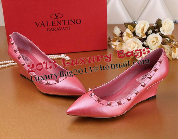 Valentino Smooth Leather Rivet Pump VT233YZM Rosy