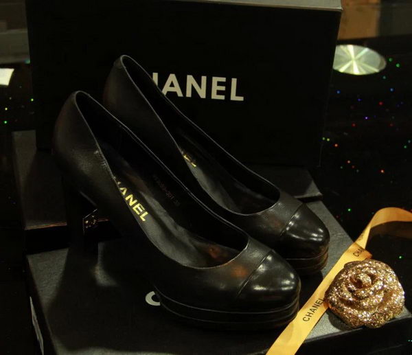 Chanel Sheepskin Leather Pump CH1084 Black