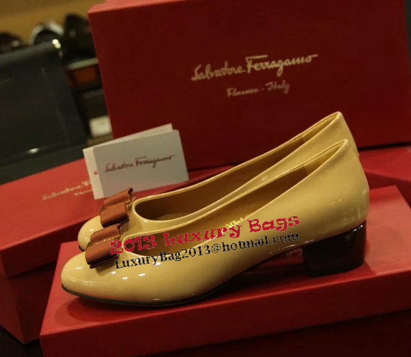 Ferragamo Patent Leather Pump FL0522 Apricot