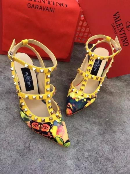 Valentino Calfskin Leather Pump VT511 Yellow