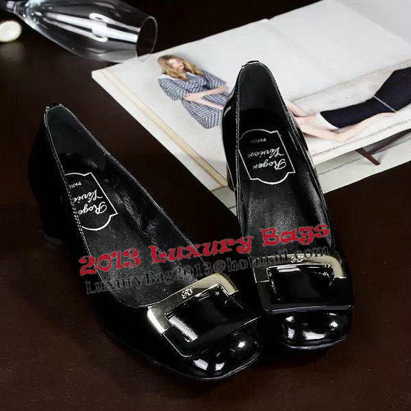 Roger Vivier Patent Leather Pump RV275 Black