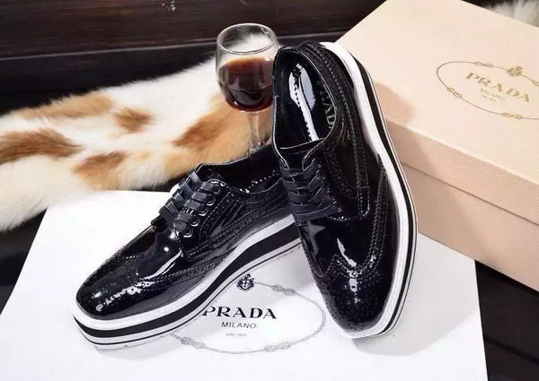 Prada Casual Shoes Patent Leather PD476 Black