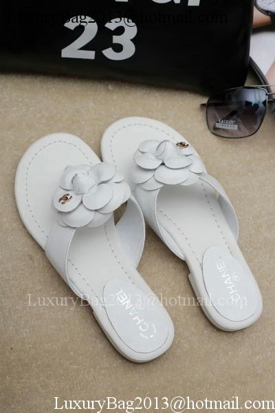 Chanel Thong Sandal Leather CH1684 White