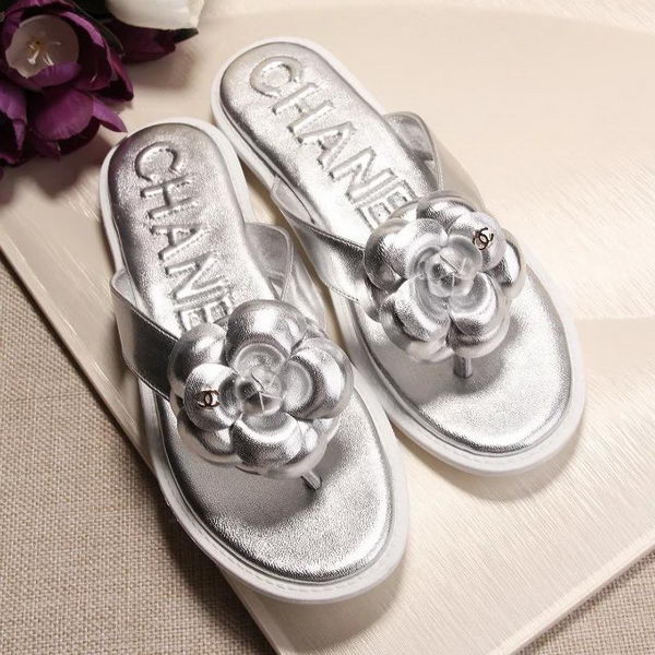 Chanel Thong Sandal CH1780 Silver