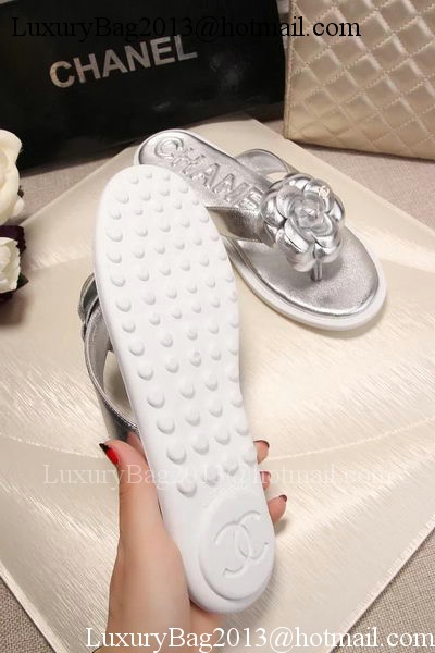 Chanel Thong Sandal CH1780 Silver