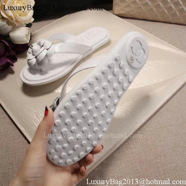 Chanel Thong Sandal CH1780 White