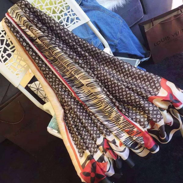 Louis Vuitton Scarf LVS16071715