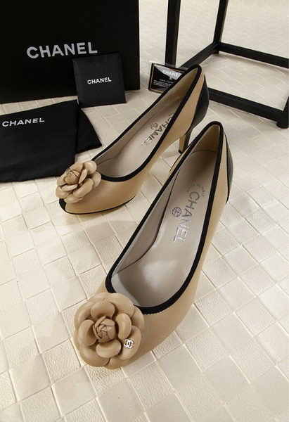 Chanel 80mm Leather Pump CH1817 Apricot