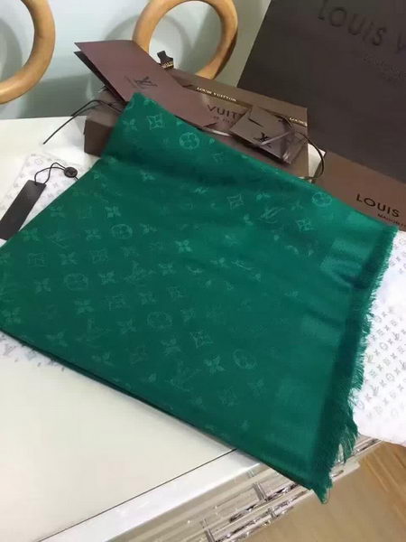 Louis Vuitton Scarf LV0097