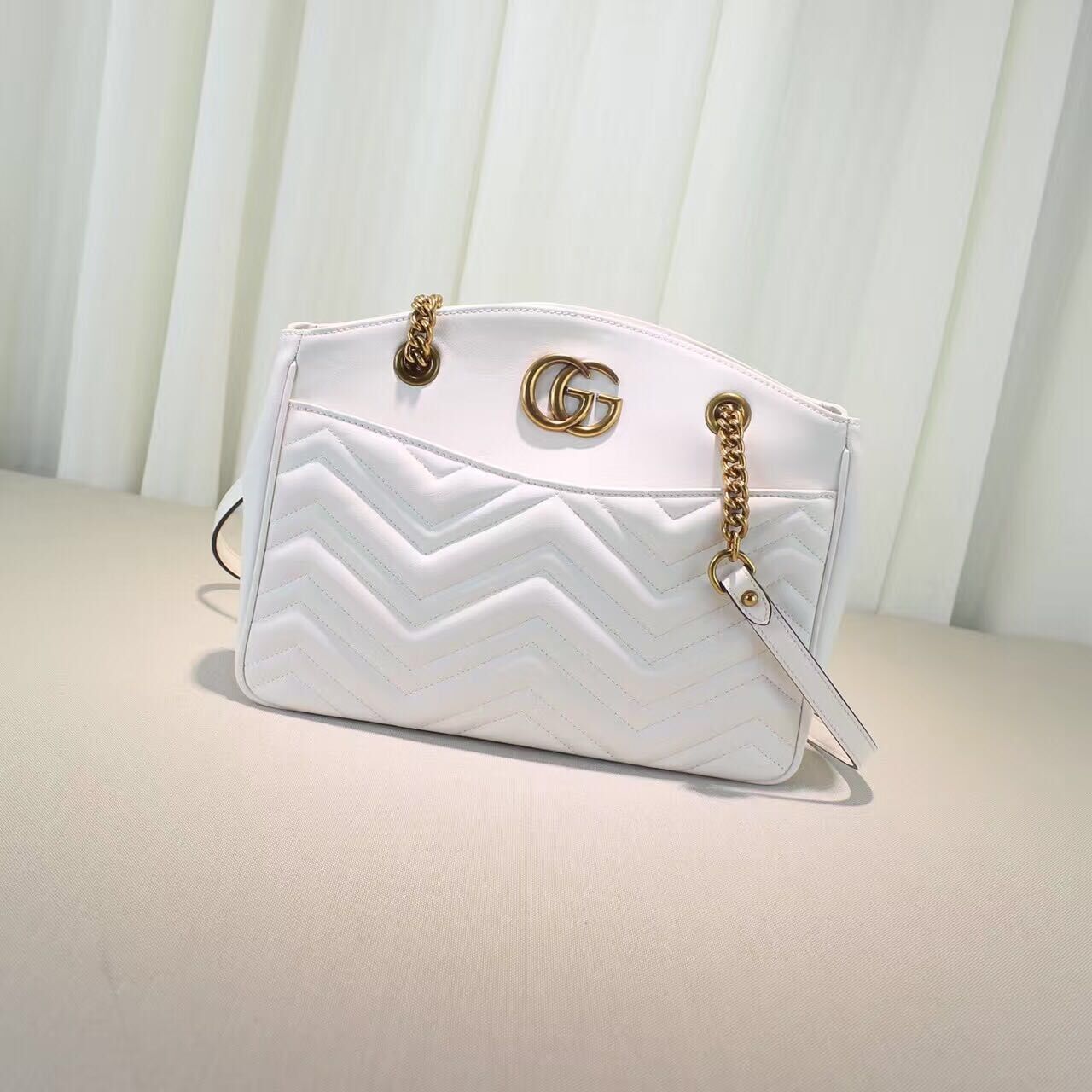 Gucci handbag 20160906