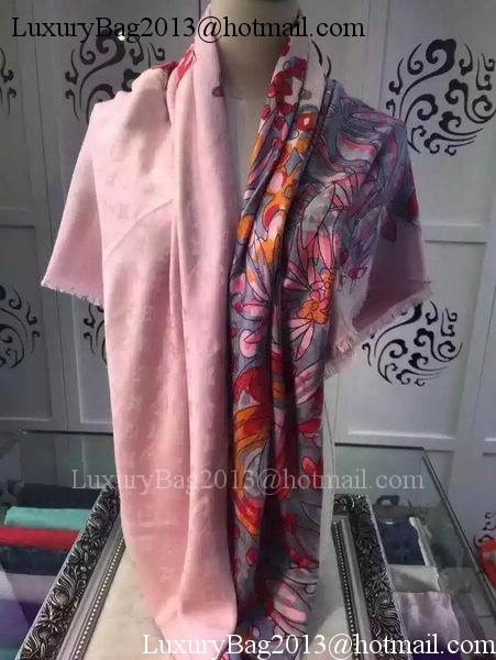 Louis Vuitton Scarf LV8319