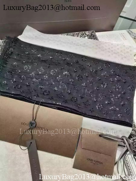 Louis Vuitton Scarf LV8320